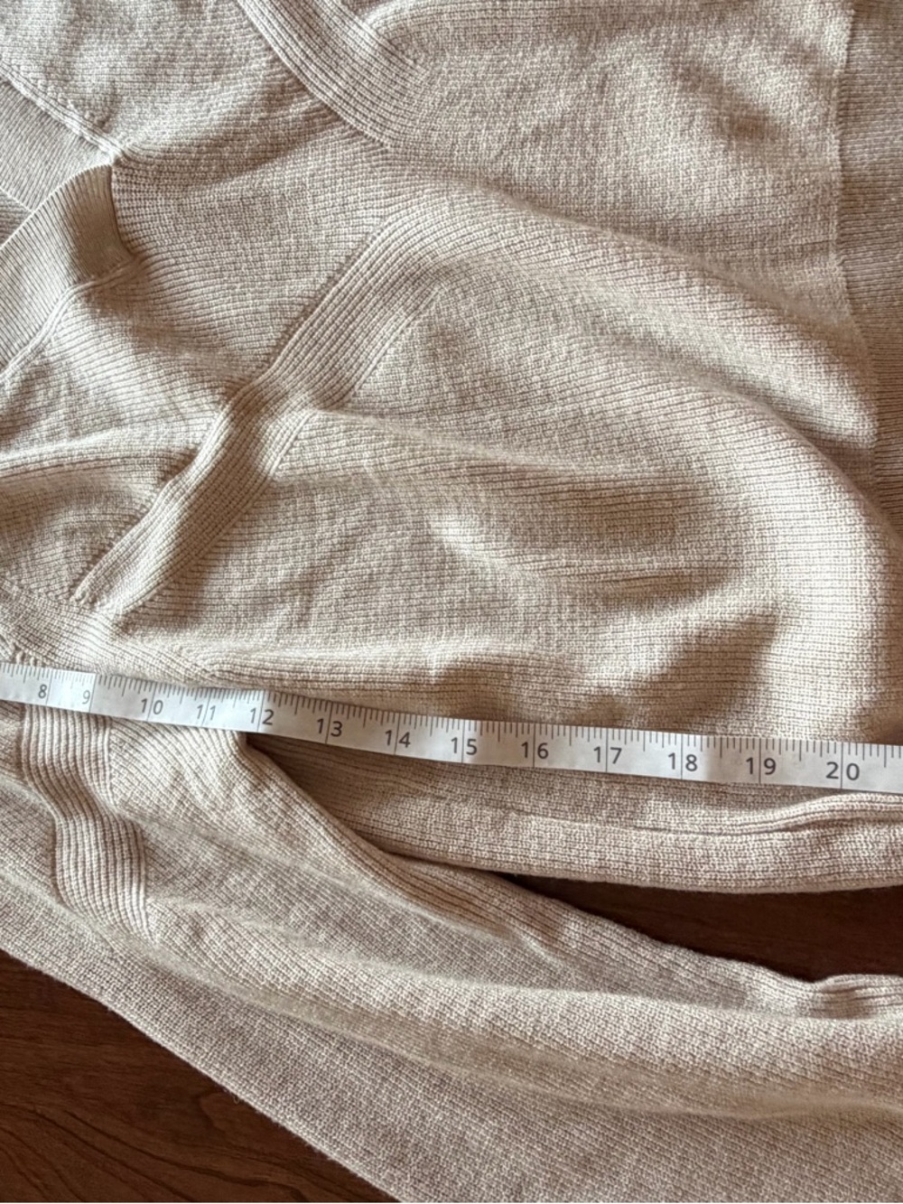Women’s V-Neck Knit Sweater - Beige - PINQUE - Picture 7 of 8